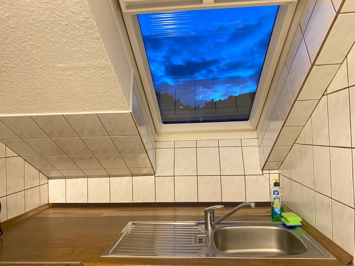 Marienhaus Apartment - Zentral, Parken, Netflix, Kontaktloses Einchecken 伍珀塔尔 外观 照片